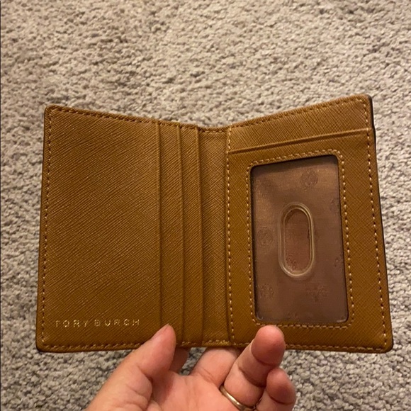Tory Burch Small Wallet - Picture 2 of 6